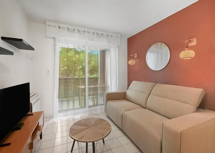 Pomme De Pin - Piscine, Tennis Et Parking Διαμέρισμα Saint-Raphaël