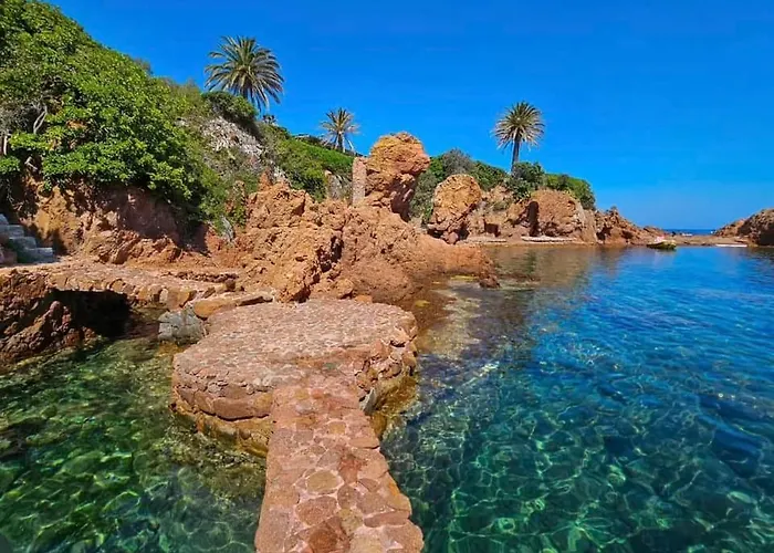Διαμέρισμα Pomme De Pin - Piscine, Tennis Et Parking *