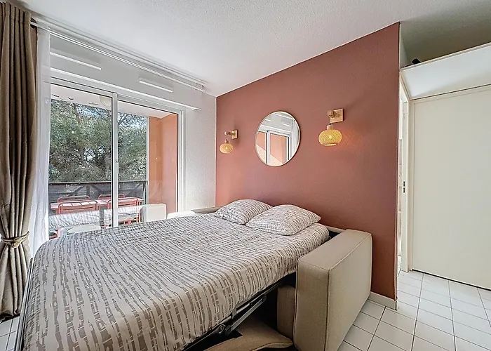Apartamento Pomme De Pin - Piscine, Tennis Et Parking *